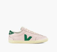 VEJA VOLLEY in LIGHT PINK
