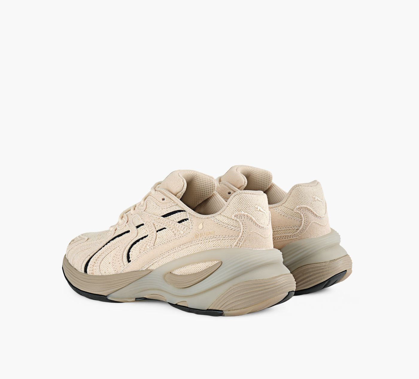 PUMA BASKETSINVERSEMIMIKYU en BEIGE vue 3
