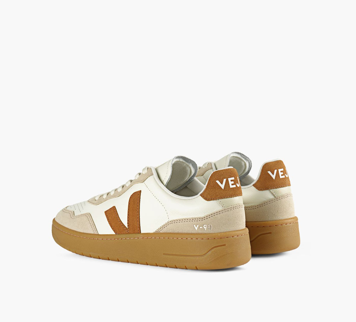 VEJA V90 in WHITE view 3