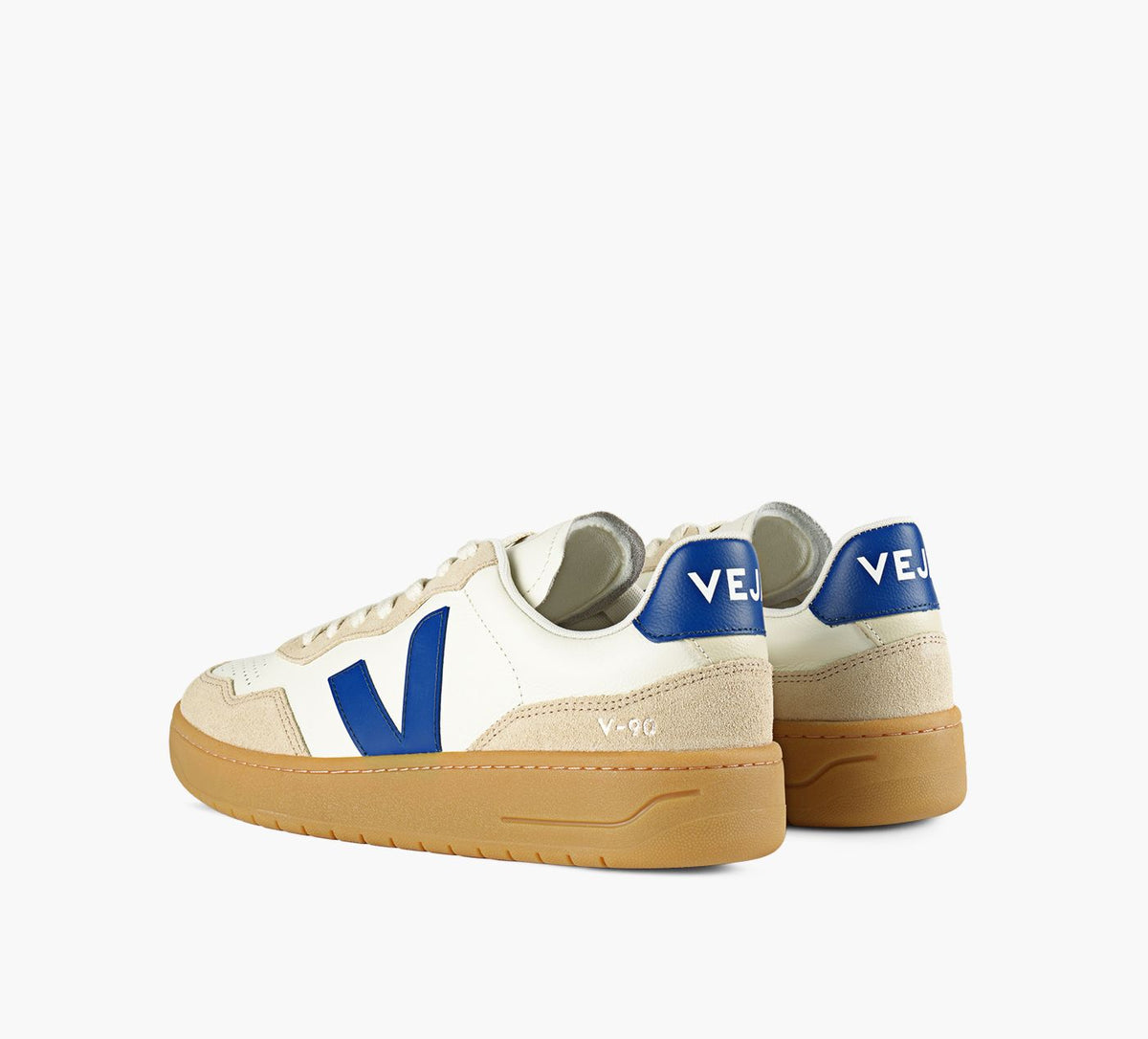 VEJA V90 in WHITE view 3