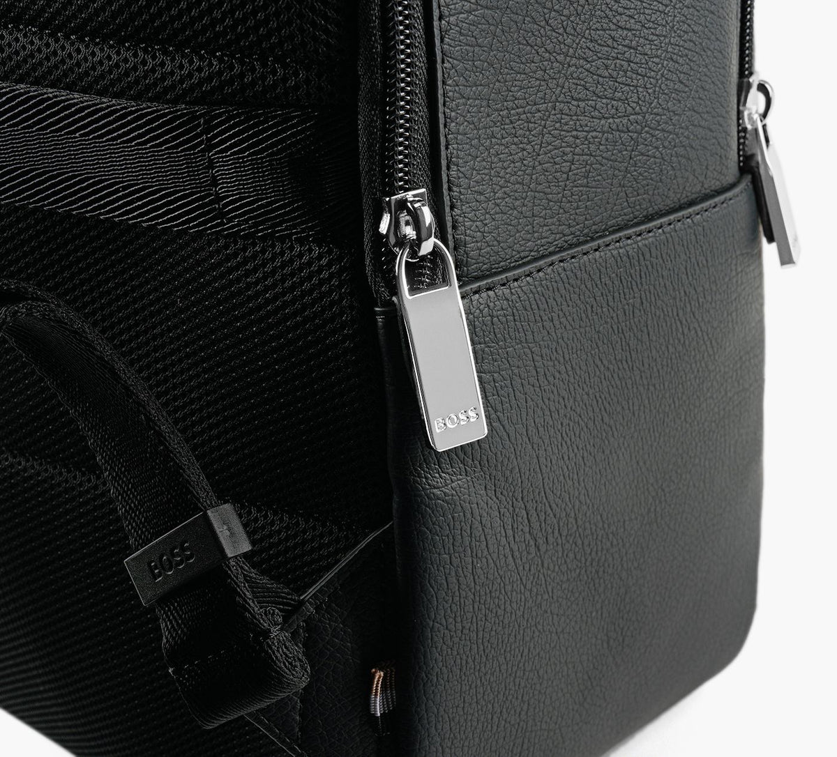 BOSS LEWYSBACKPACK en NOIR vue 4