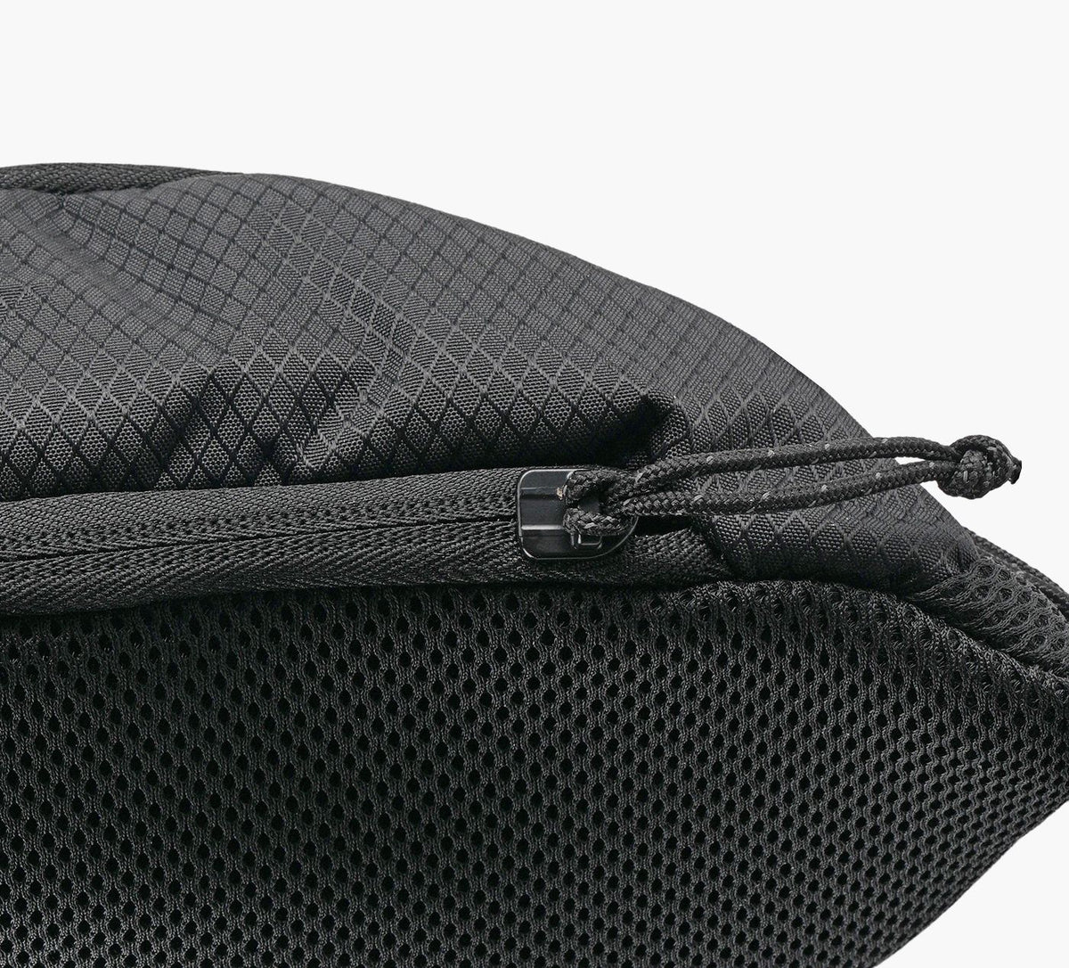 PUMA SACBANANEFERRARI en NOIR vue 4