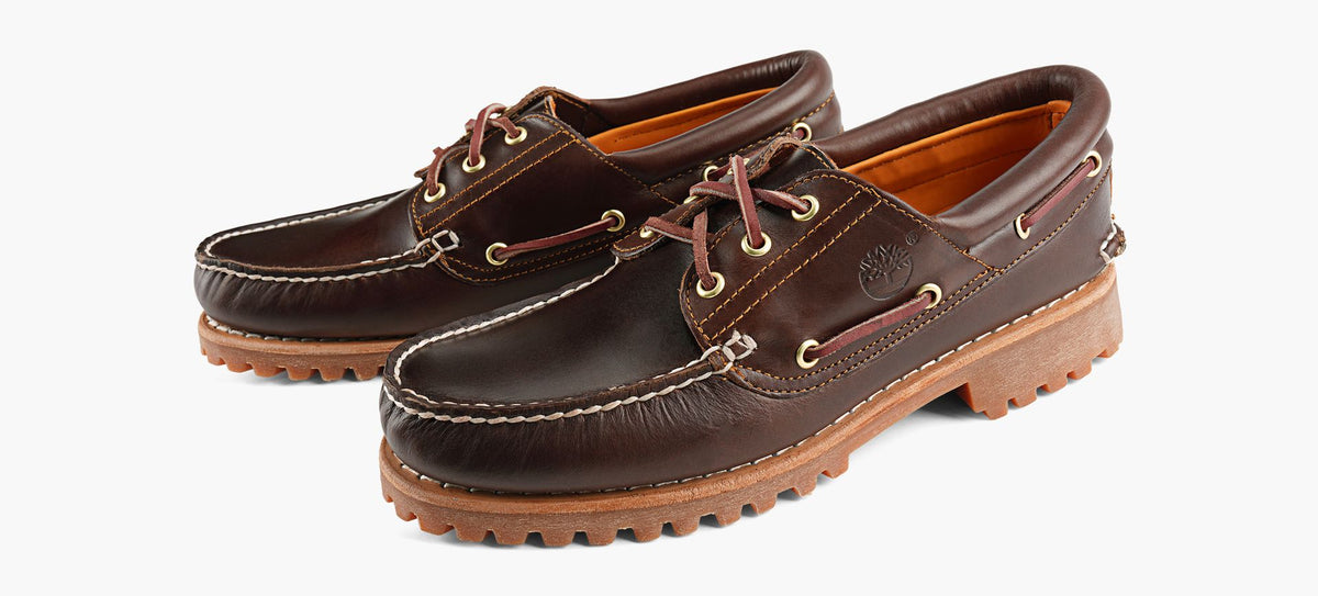 TIMBERLAND Authentic3EyeLugHandsewnBoatShoe in BROWN view 4