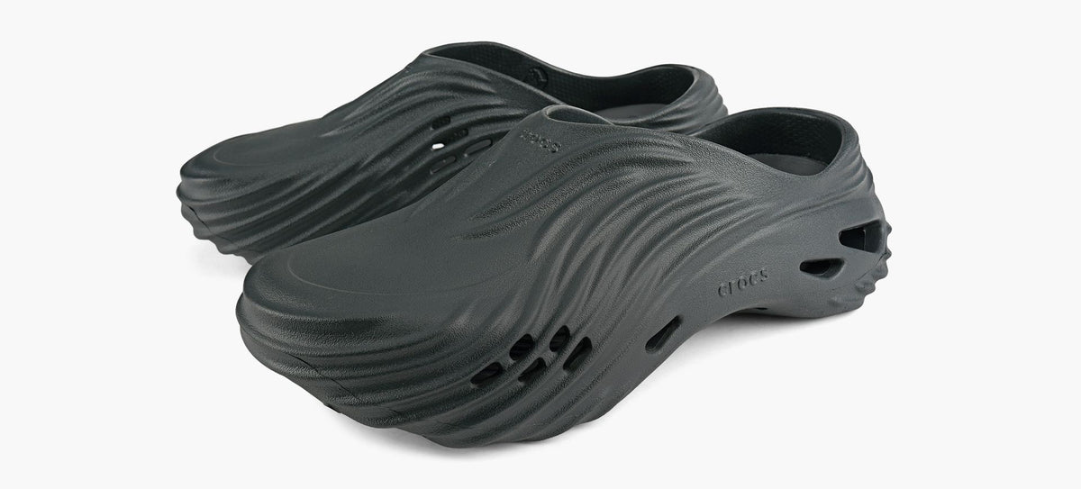 CROCS SABOTSECHOWAVE en NOIR vue 4