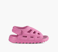 LACOSTE SANDALEMEDUZ en FUCHSIA
