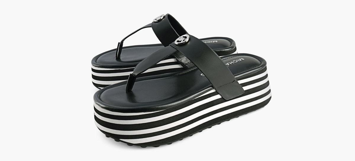 MICHAEL KORS KOYAFLIPFLOP in BLACK view 4