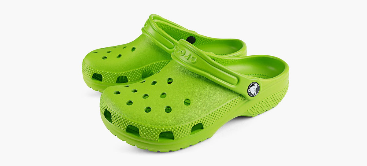 CROCS CLASSICCLOG in GREEN view 4