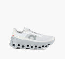 ON CLOUDMONSTER en BLANC