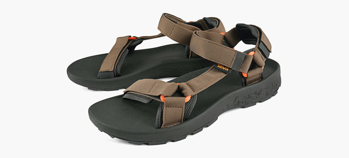 TEVA HYDRATREKSANDAL in BROWN view 4