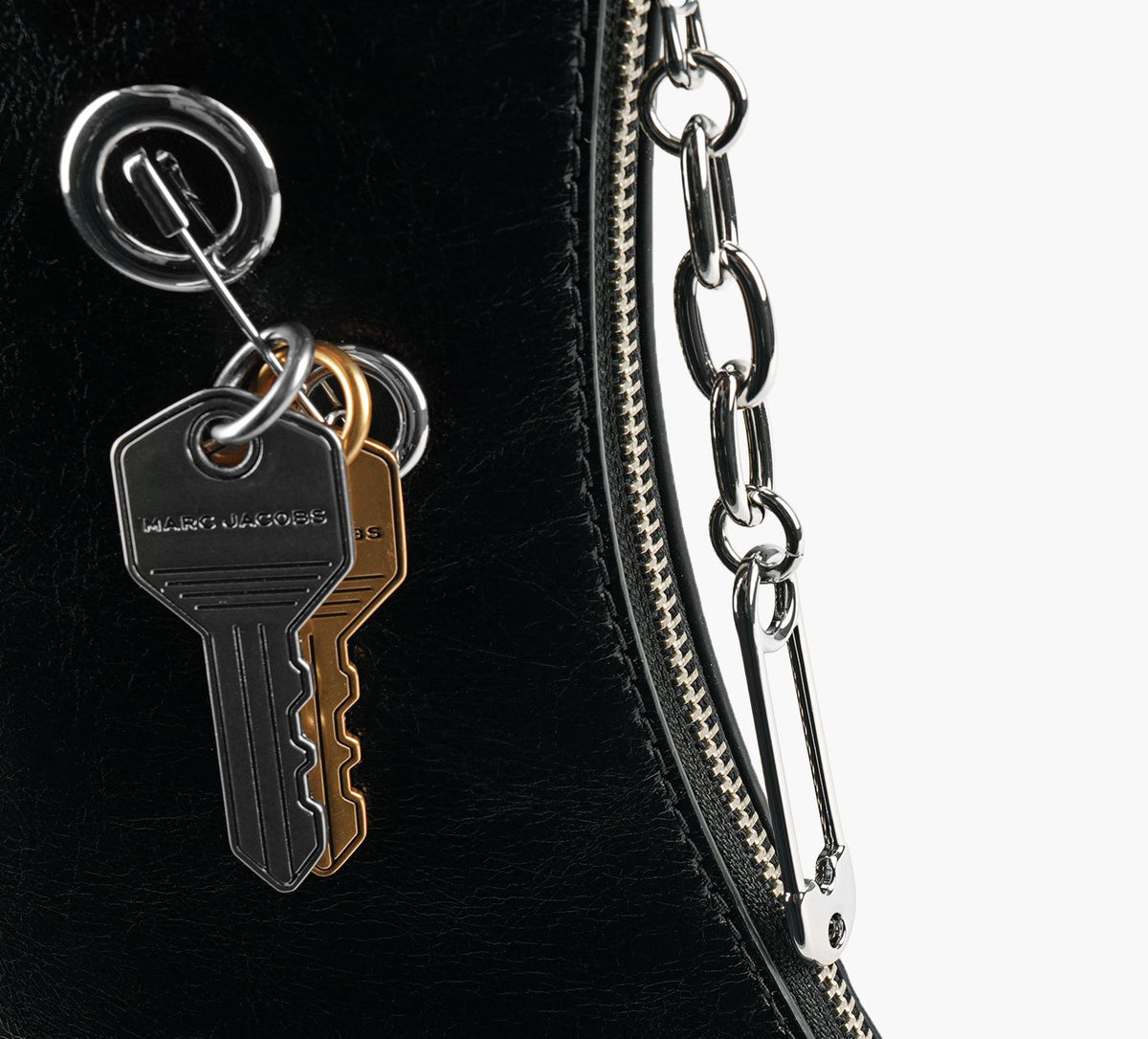MARC JACOBS THESHOULDERBAG in BLACK view 4