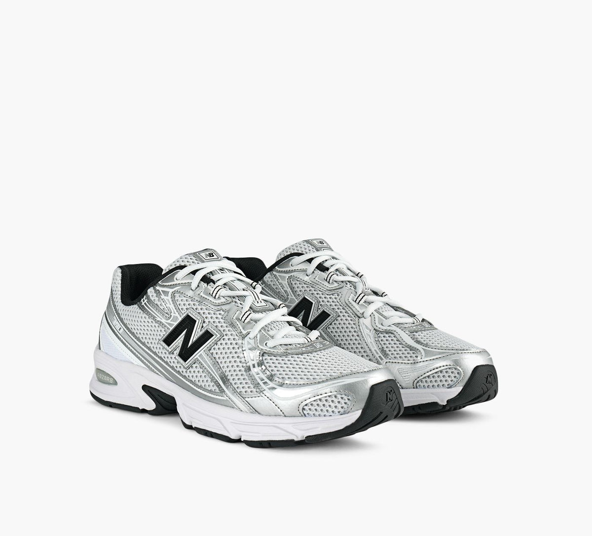 NEW BALANCE 740 in SILVER view 2