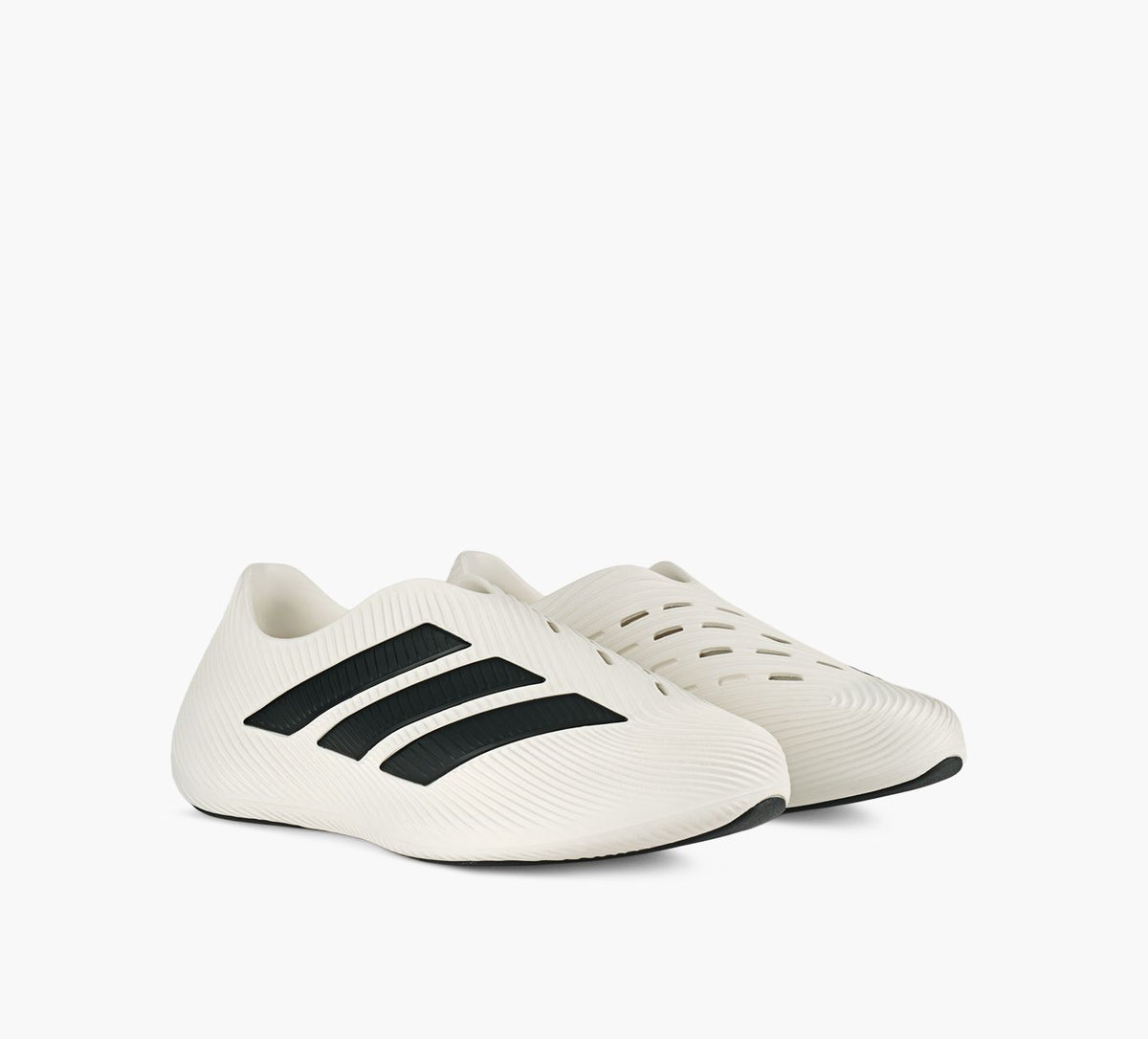 ADIDAS PURECHILLRUNNER in WHITE view 2