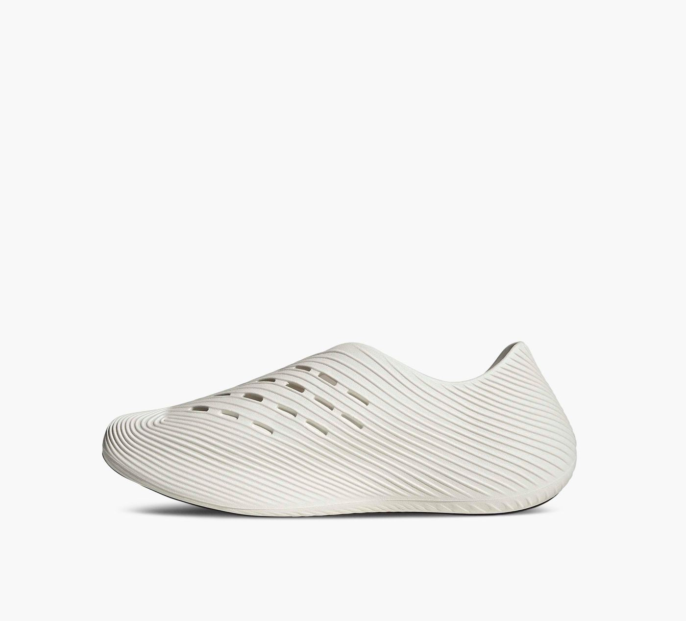 ADIDAS PURECHILLRUNNER in WHITE view 7