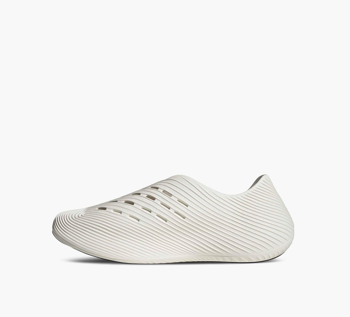 ADIDAS PURECHILLRUNNER in WHITE view 7
