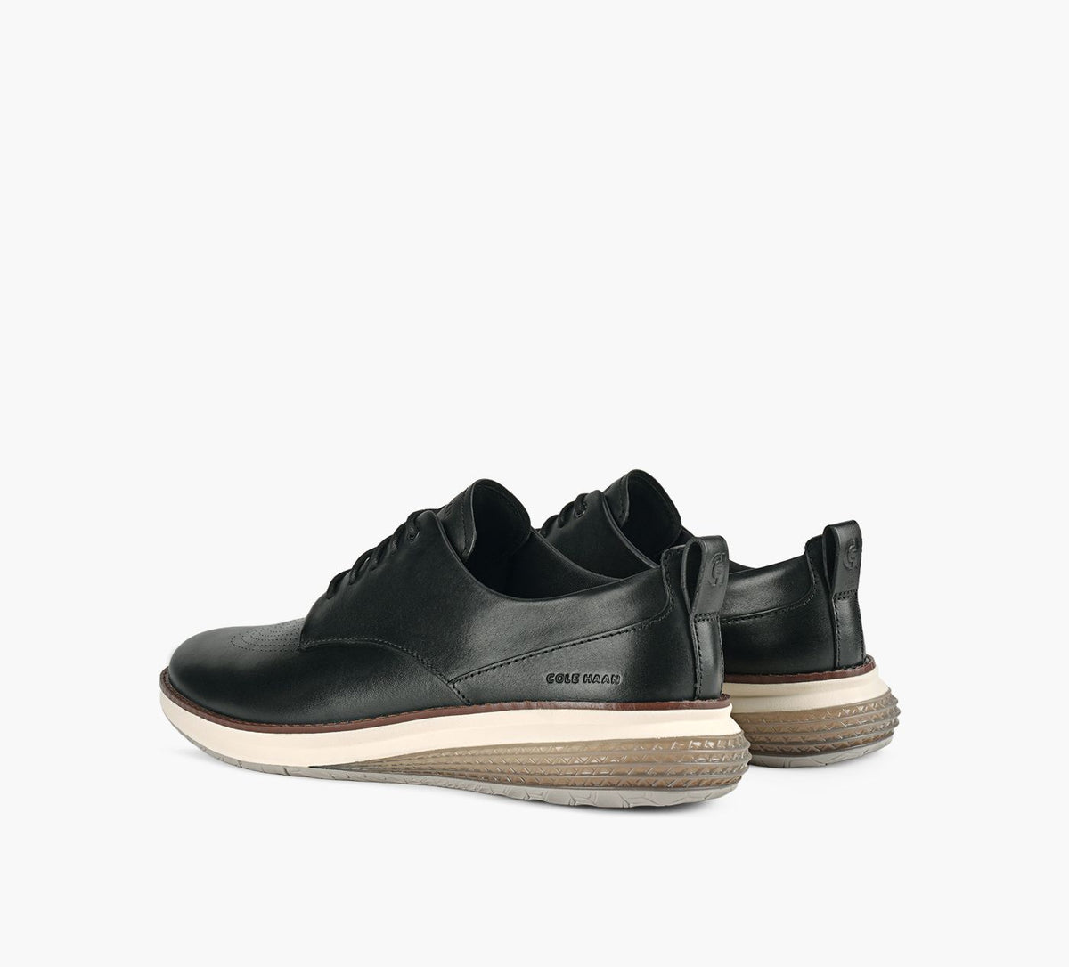 COLE HAAN ORIGINALGRANDENERGYWEAVEPERFORATEDPLAINTOEOXF in BLACK view 3