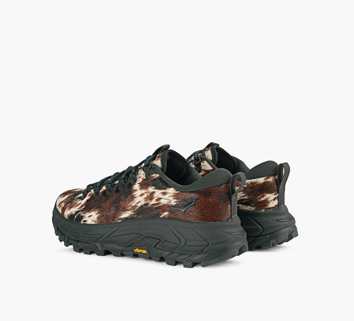 HOKA TORSUMMIT in BLACK view 3