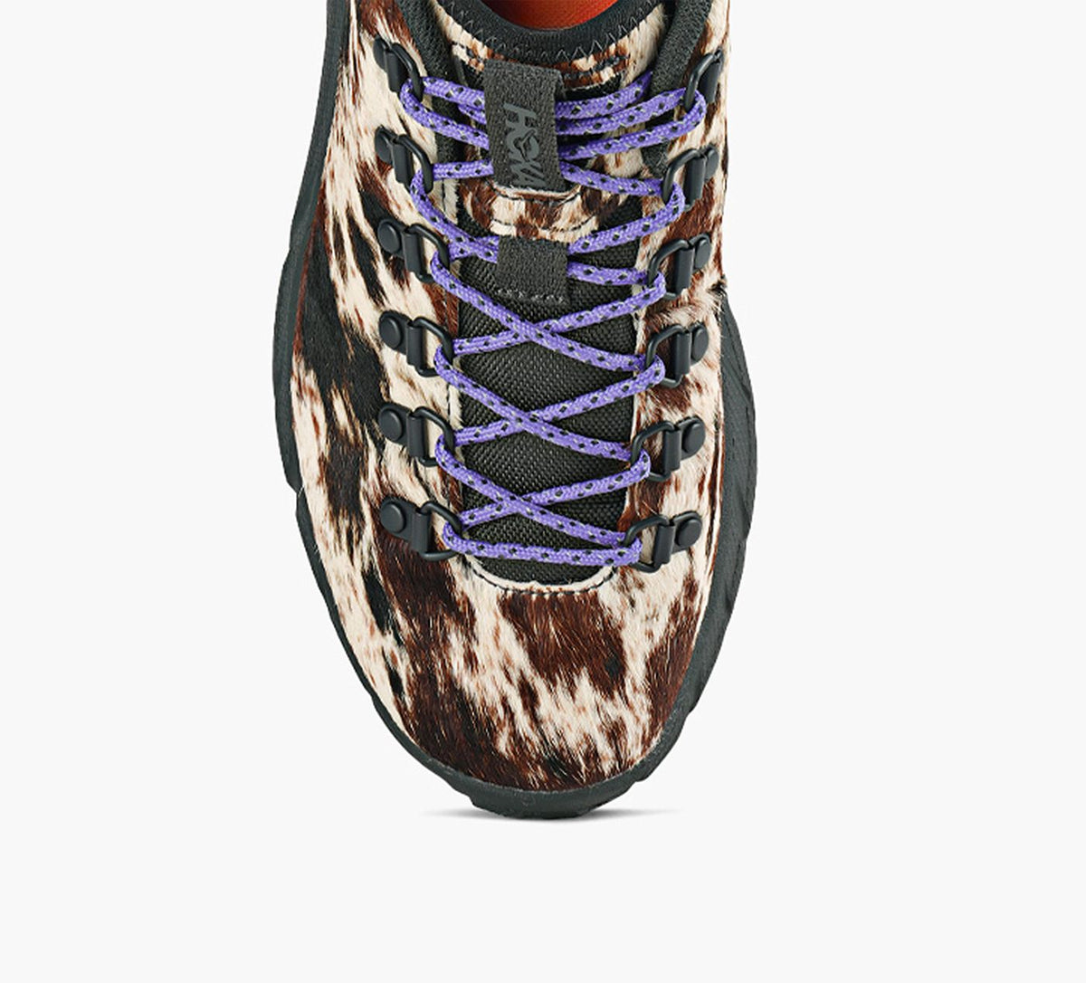 HOKA TORSUMMIT in BLACK view 1c