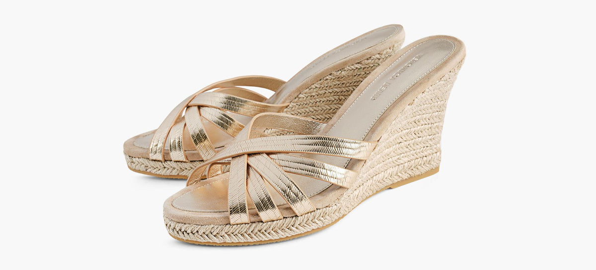 VERONICA BEARD PHYLINA in GOLD view 4