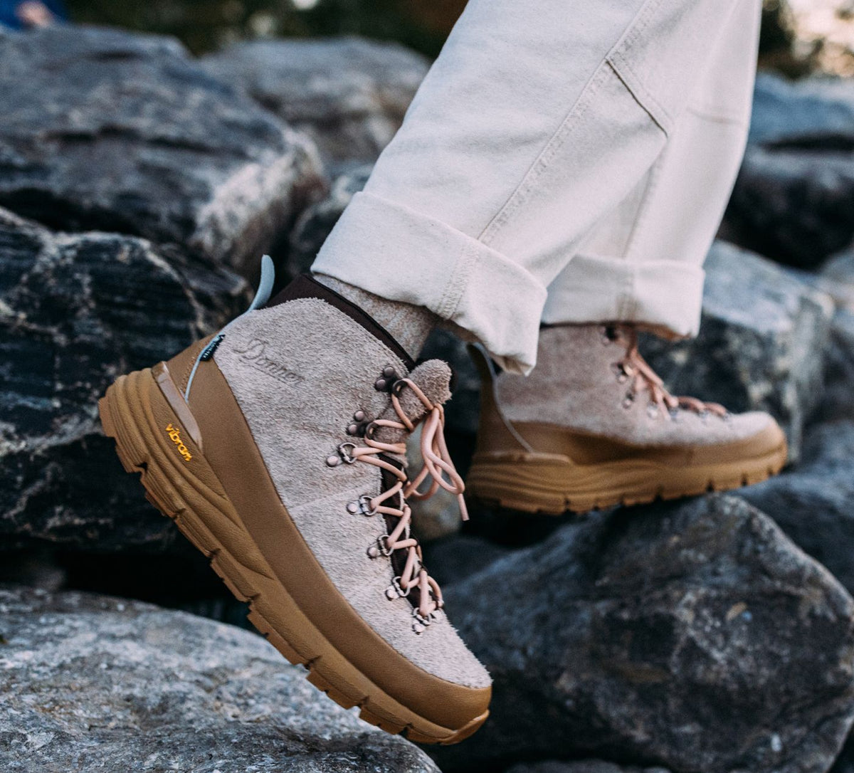 DANNER MOUNTAIN600GTXID in TAUPE view 9