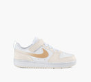NIKE BASKETCOURTBOROUGHLOWBBALL en BLANC