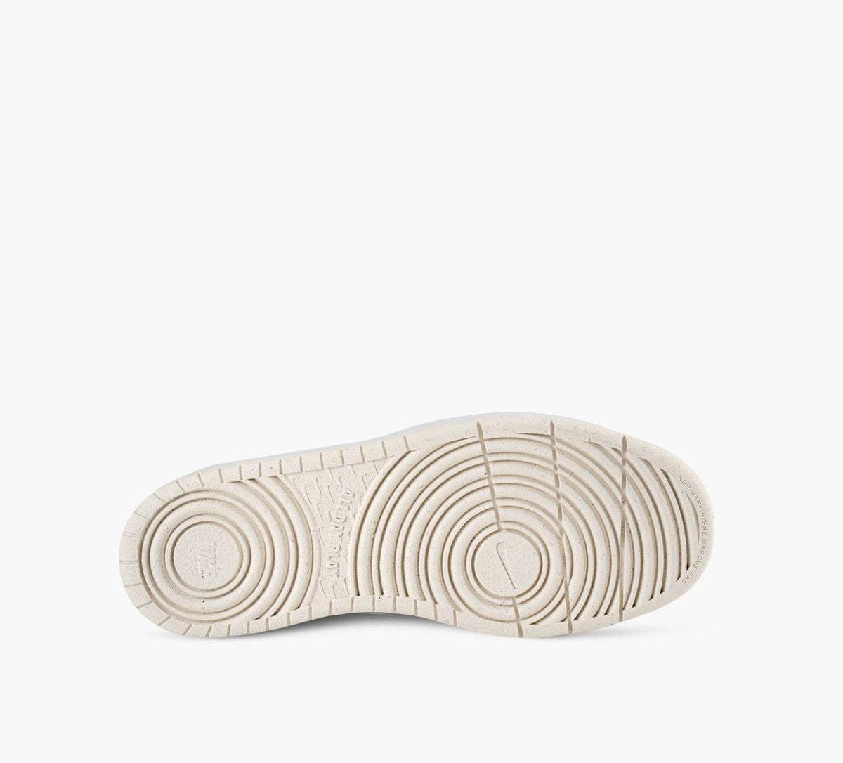 NIKE BASKETCOURTBOROUGHLOWBBALL en BLANC vue 6
