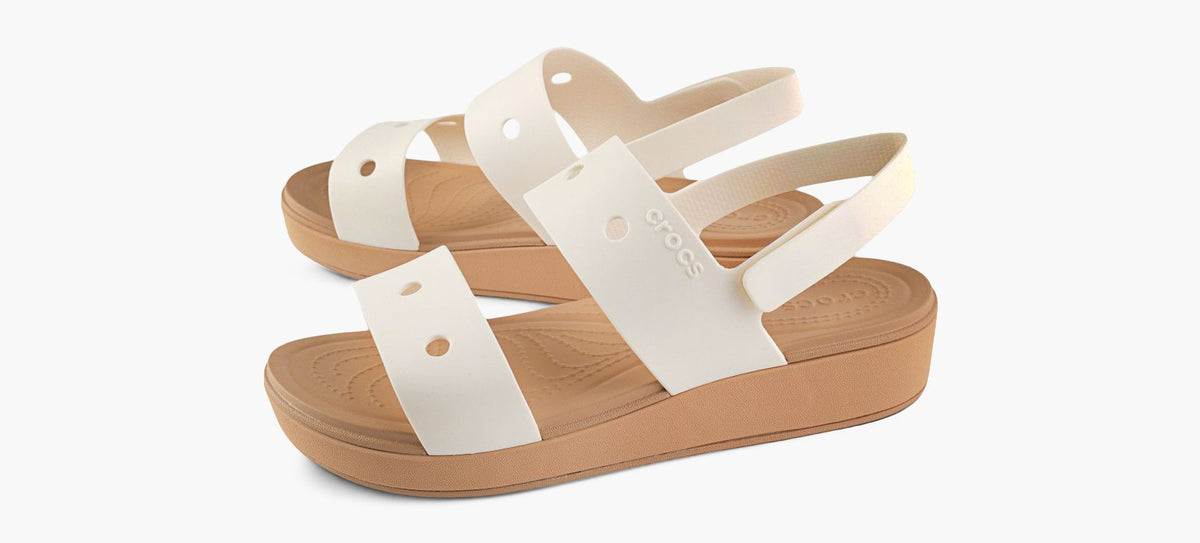 CROCS BROOKLYNN in BEIGE view 4