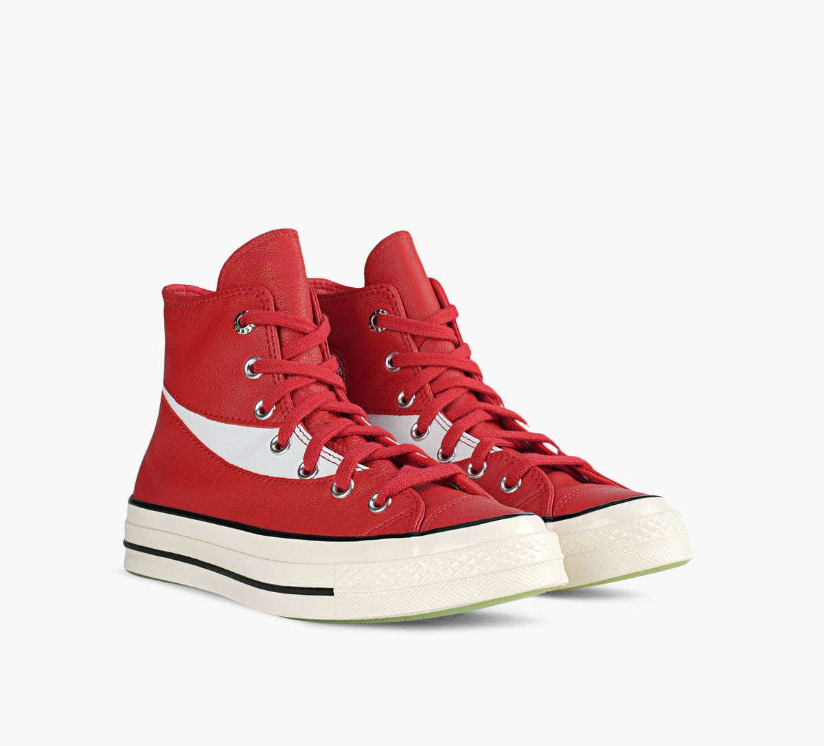 CONVERSE COCACOLACHUCK70 in RED view 2