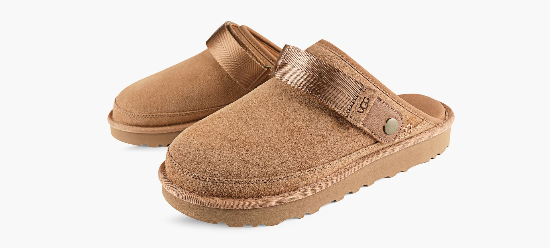 UGG MGOLDENCOASTCLOGII in TAN view 4