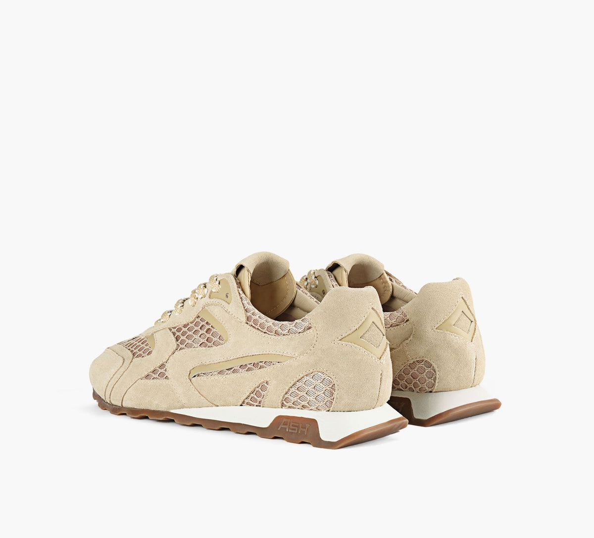 ASH KASARNETD en BEIGE vue 3