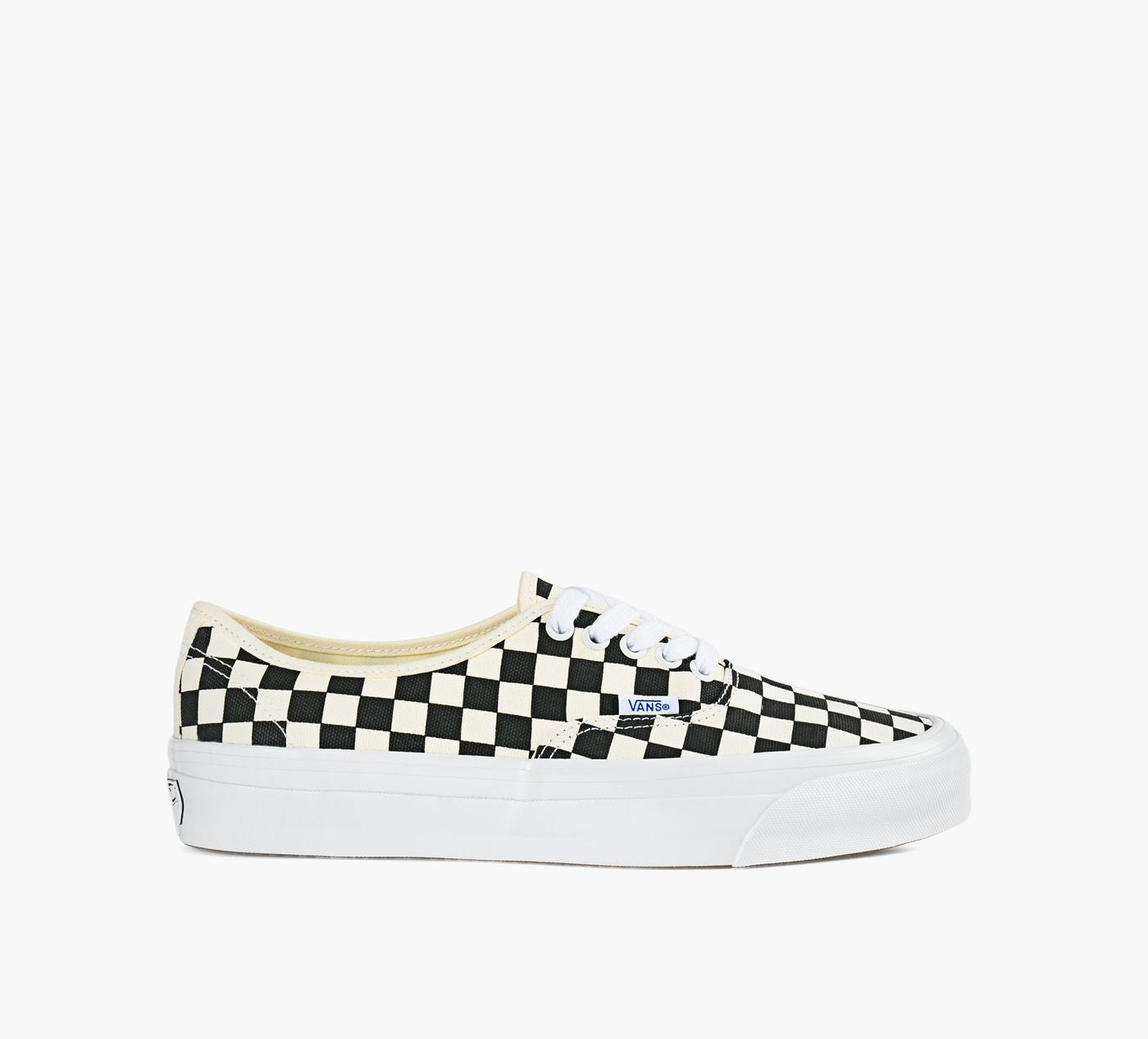 VANS BASKETLXAUTHENTICRDITION44 en NOIR