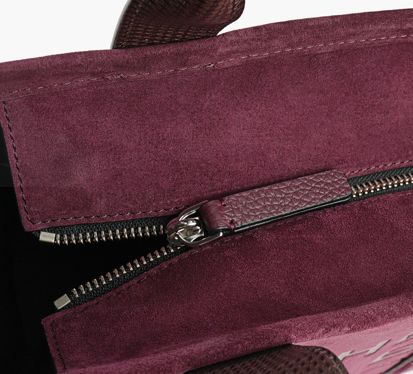 MARC JACOBS THESMALLTOTE in BURGUNDY view 4