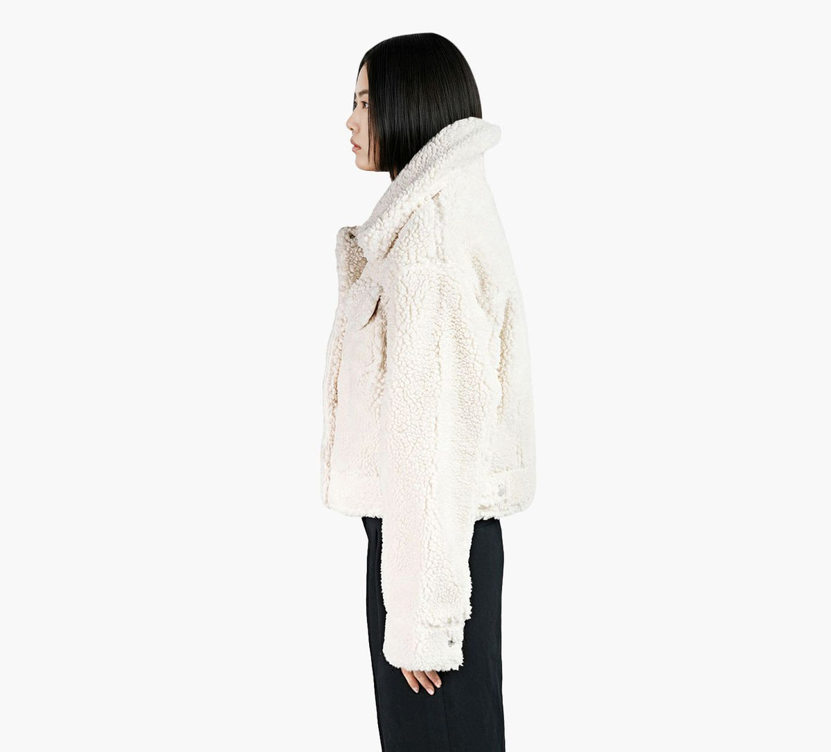 UGG FRANKIESHORTTRUCKERJACKET in BEIGE view 2