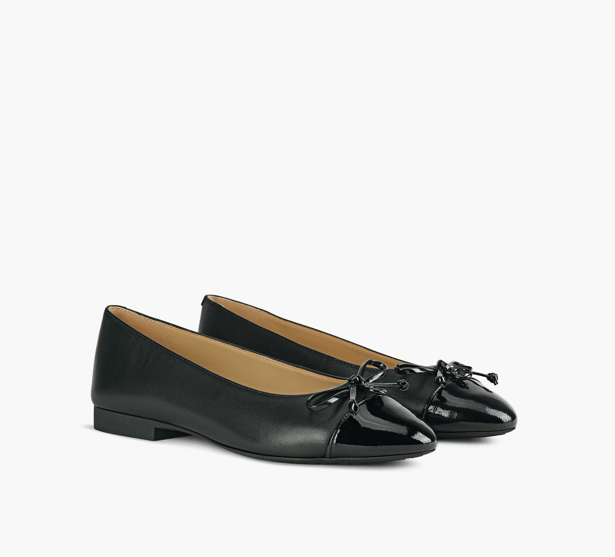 MICHAEL KORS PIPERFLEXBALLET in BLACK view 2