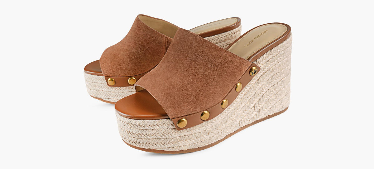 MICHAEL KORS MAYESWEDGESANDAL in TAN view 4