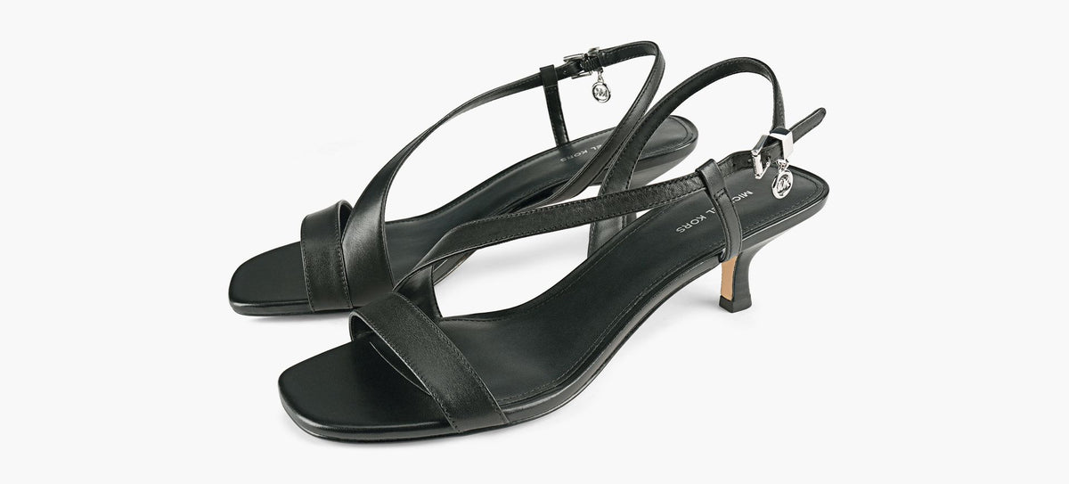 MICHAEL KORS JAIDAKITTENSANDAL in BLACK view 4