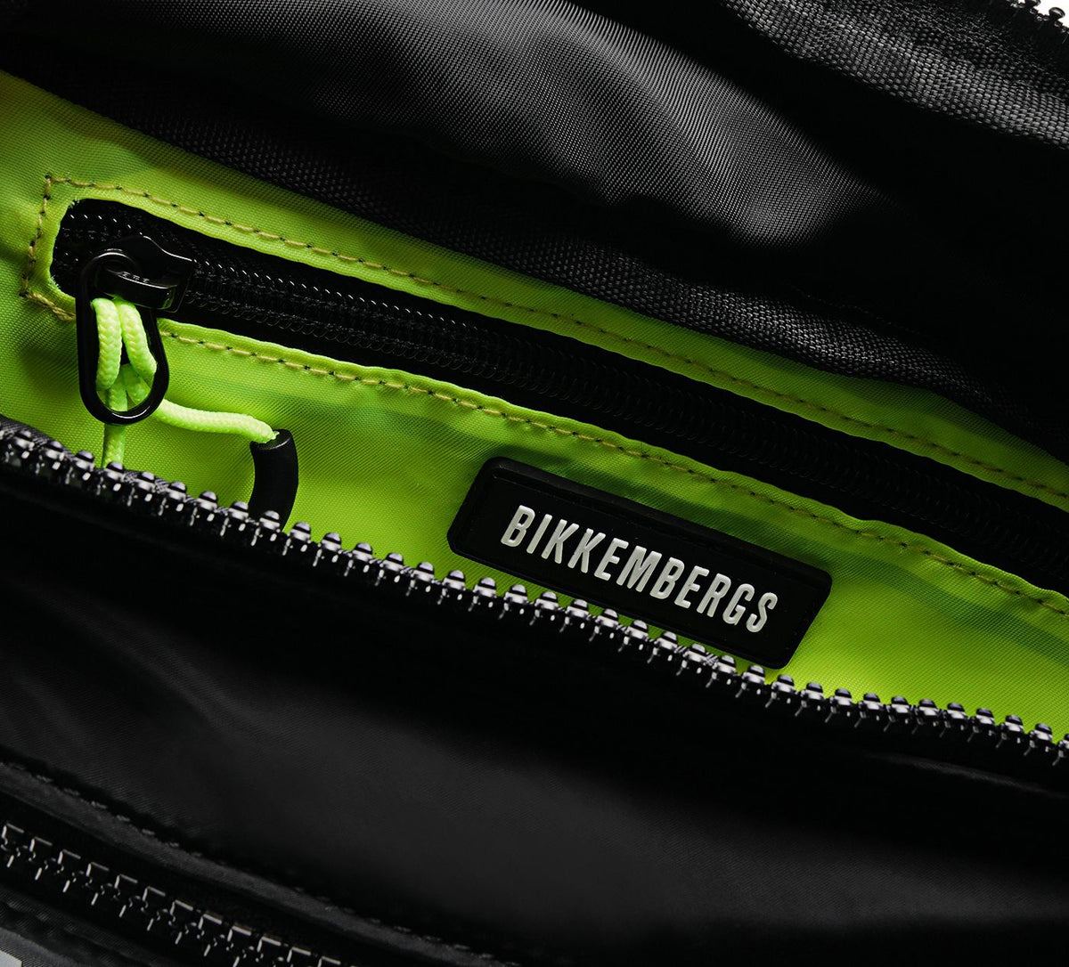 BIKKEMBERGS LIAMBELTBAG in BLACK view 4