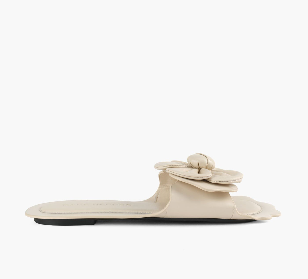 MARC JACOBS SANDALETHEDAISY en BEIGE