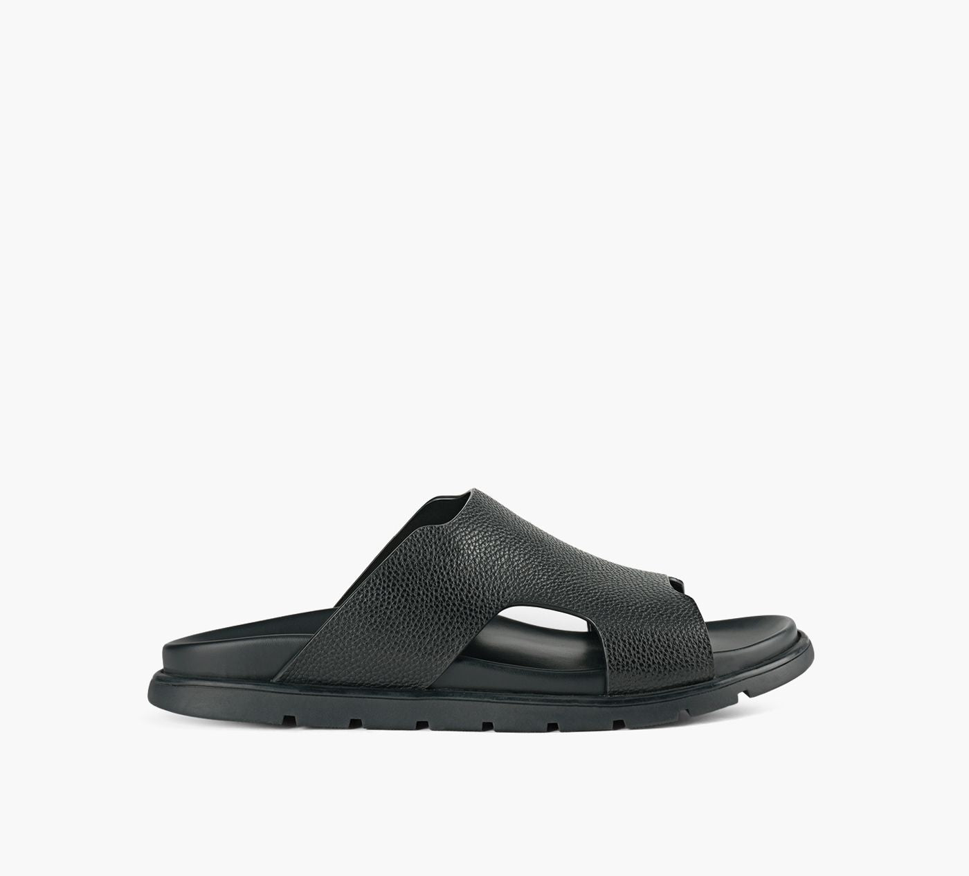 BROWNS RAKIURA in BLACK
