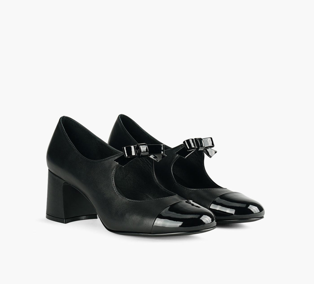 WISHBONE DELLA in BLACK view 2