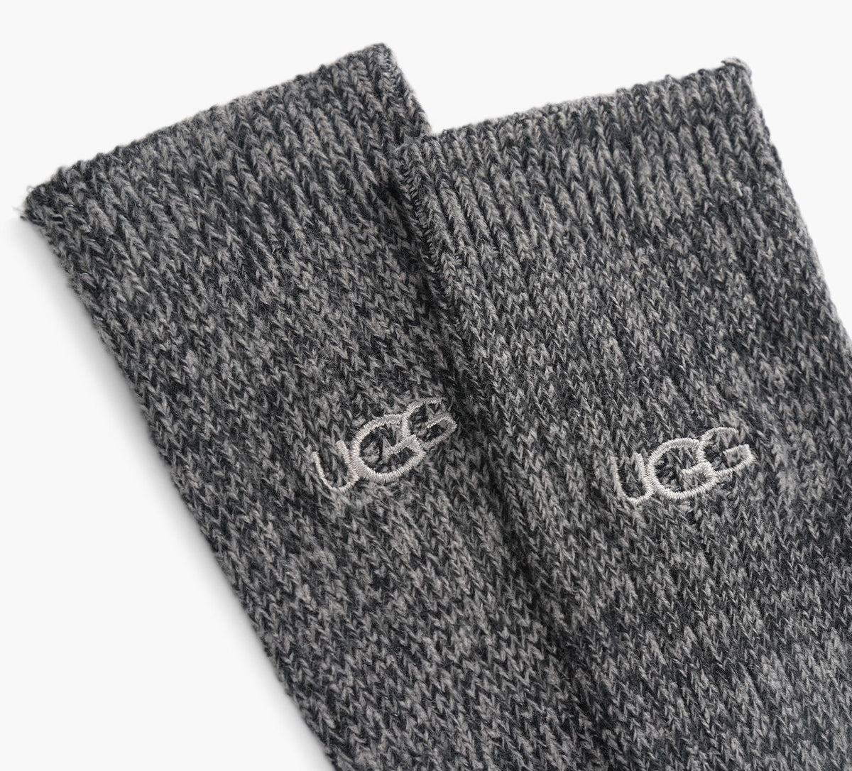UGG TREYRIBKNITCREW in BLACK view 2