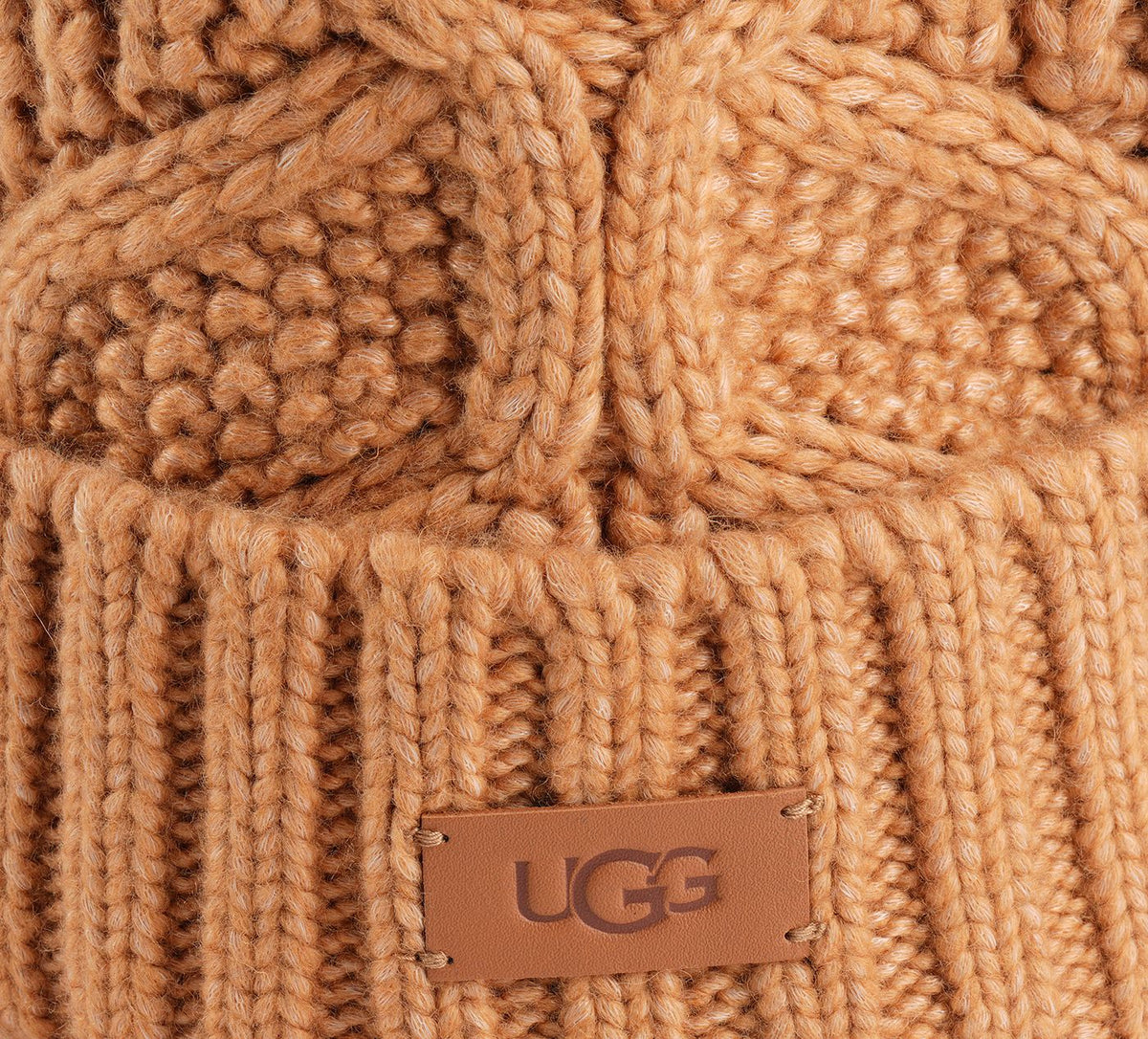 UGG CABLEBEANIEWITHPOM in BROWN view 2