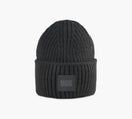 UGG CHUNKYRIBBEANIE in BLACK
