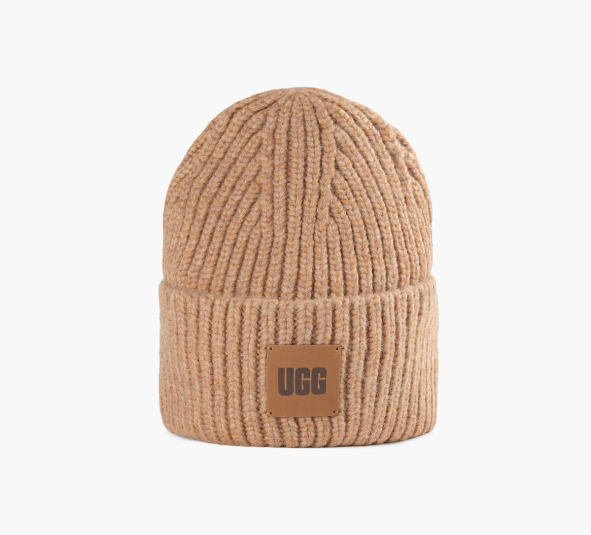 UGG CHUNKYRIBBEANIE in TAN
