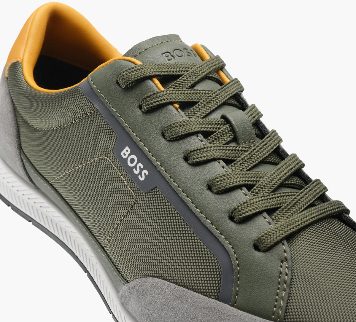 BOSS BASKETPROFILBASNITAN en KHAKI vue 1b