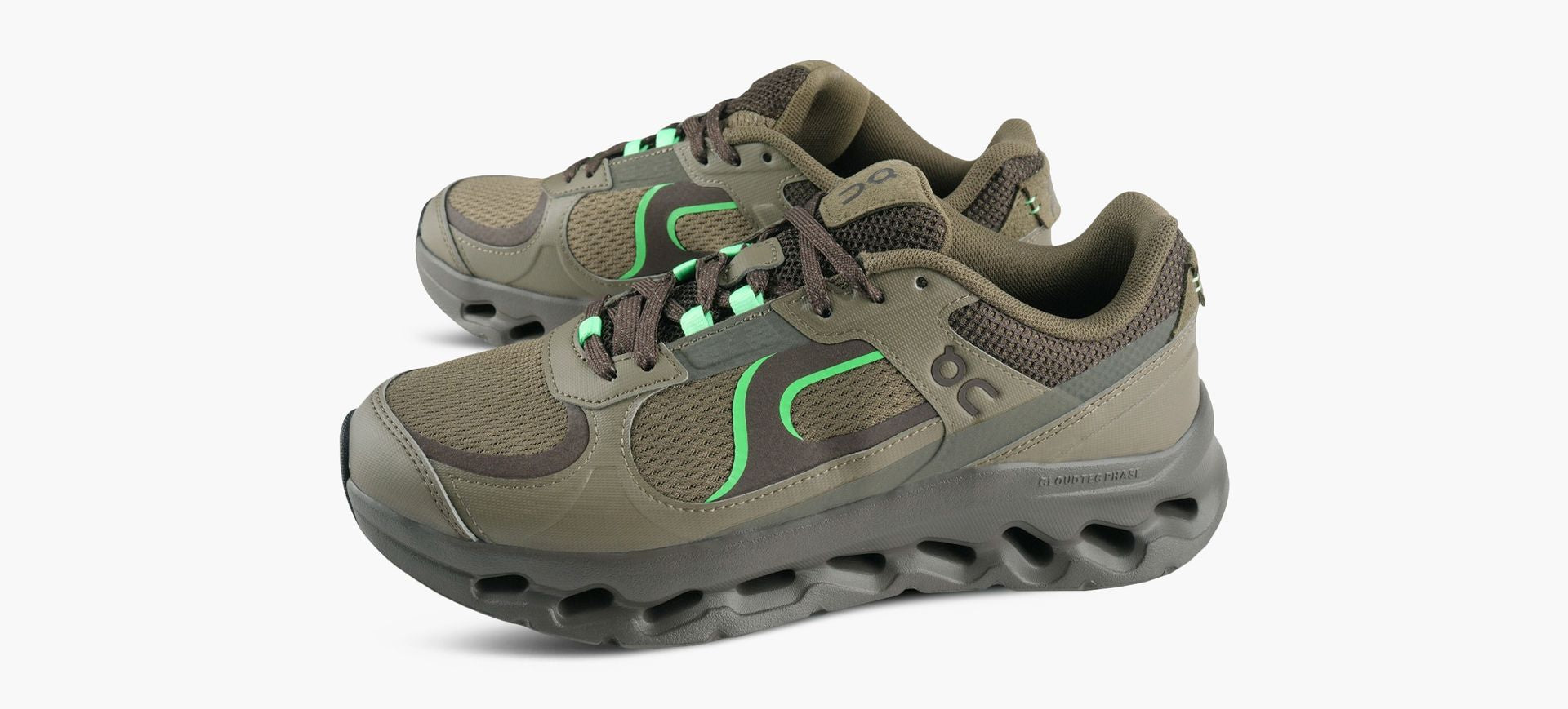 ON CLOUDTILTARC en KHAKI vue 4