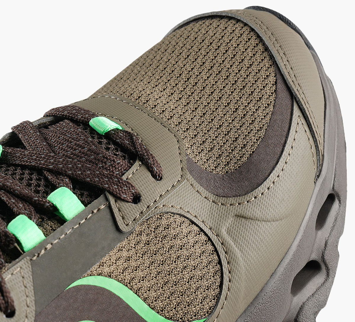 ON CLOUDTILTARC en KHAKI vue 8