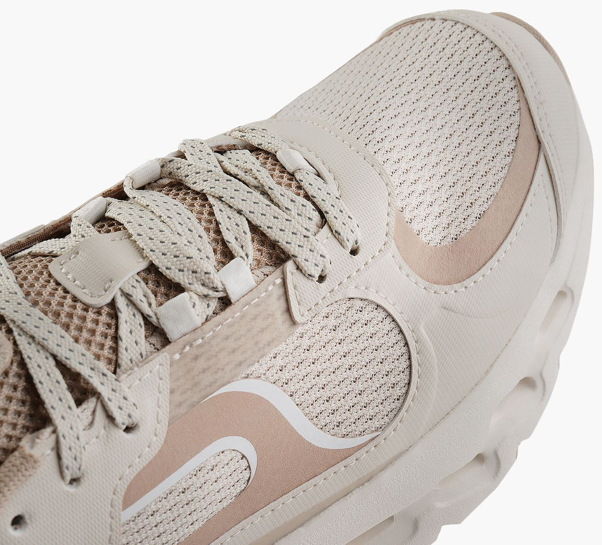 ON CLOUDTILTARC en BEIGE vue 8