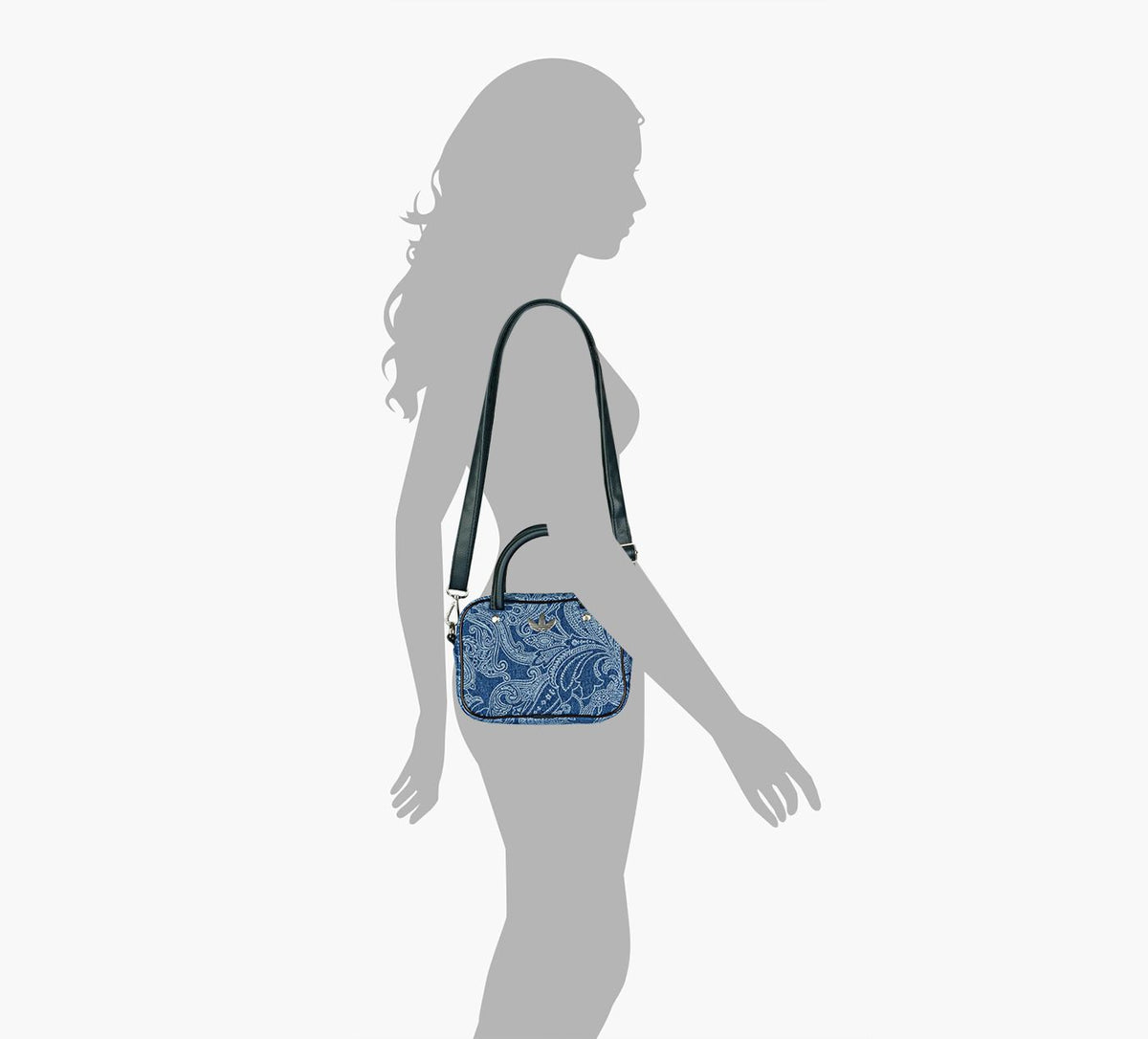 ADIDAS ADIDASORIGINALSxLIBERTYLONDONSQUAREBAG in BLUE view 4