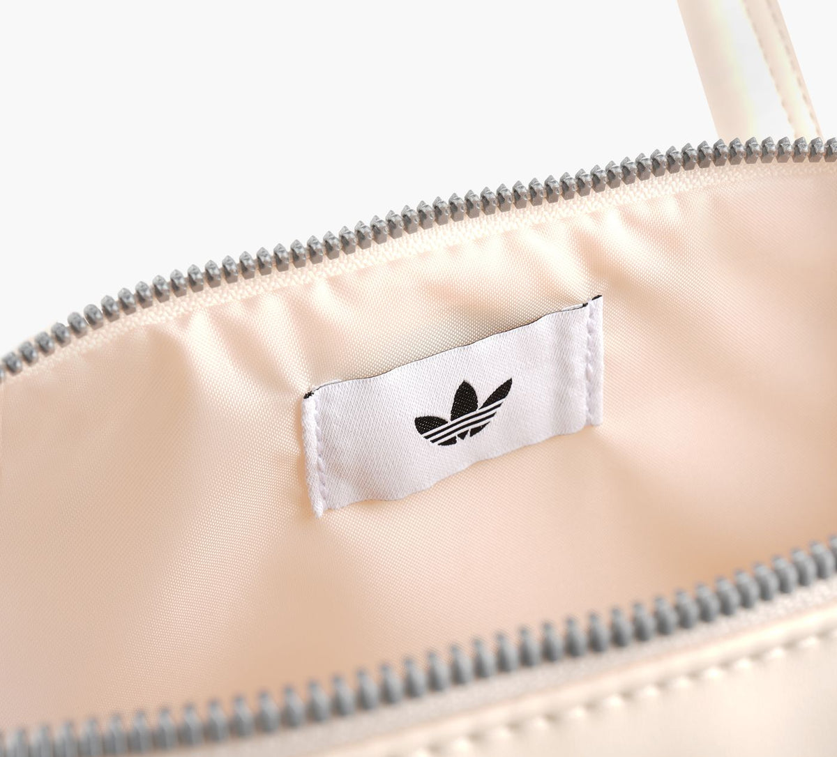 ADIDAS ELONGATEDBOWLINGBAG in WHITE view 3