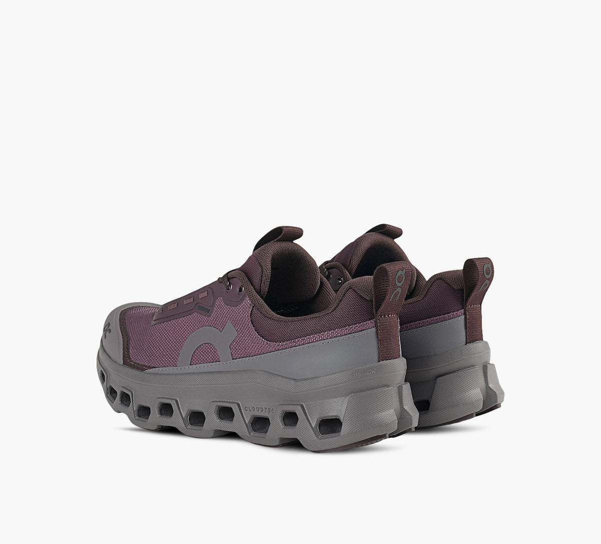 ON CLOUDMONSTER1IMPERMABLE en VIOLET vue 3